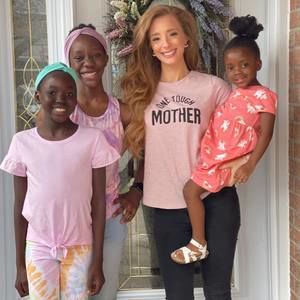 Meet your Posher, Ashley